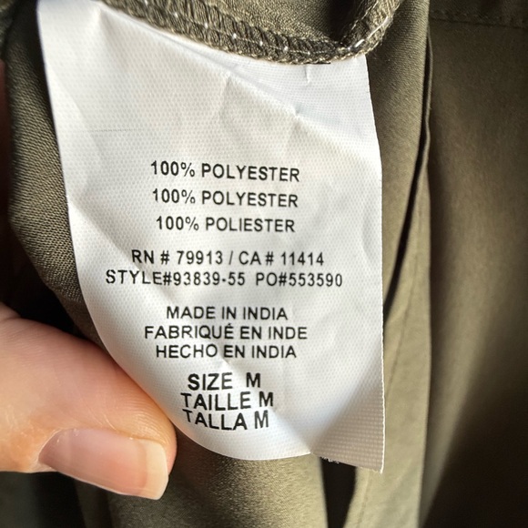 Motherhood Maternity olive green ruffled 3/4 sleeve tunic blouse Size Medium - Picture 10 of 10